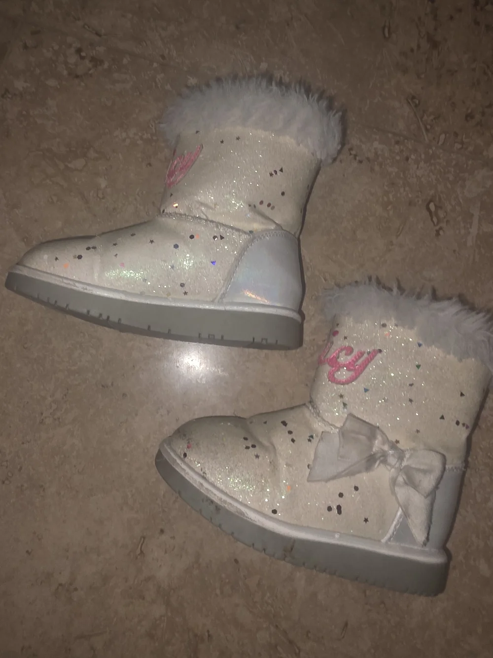 Juicy Couture Girls Glitter Faux Fur Winter Boots – Size 7